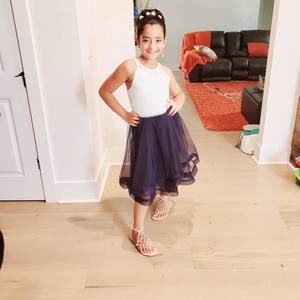 Meet your Posher, Madiha